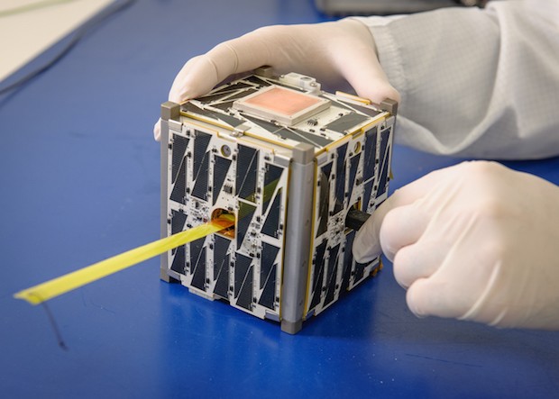 cubesat2
